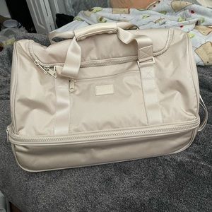 Stevyn Duffle like new condition | great travel bag